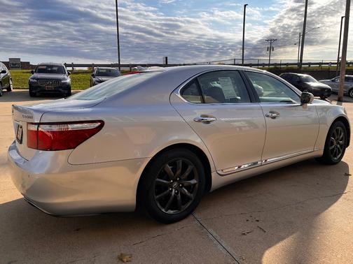 2007 Lexus LS 460 Base