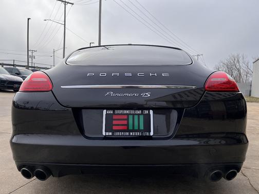 2012 Porsche Panamera Panamera 4S