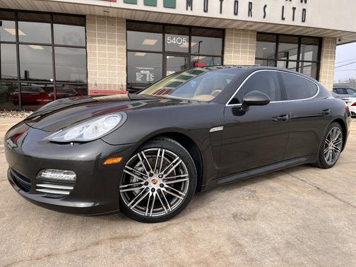2012 Porsche Panamera Panamera 4S