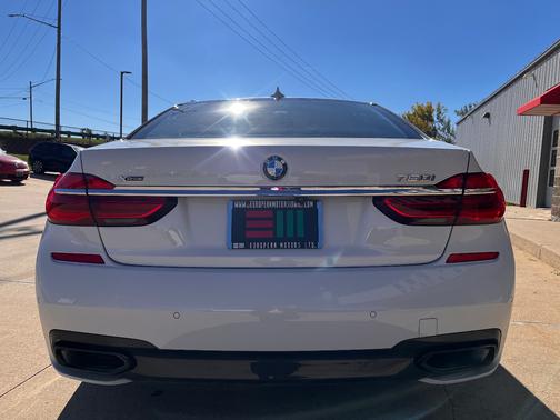 2019 BMW 750 i xDrive