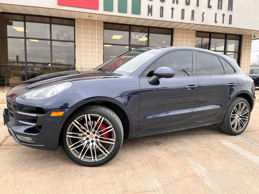 2015 Porsche Macan Macan Turbo