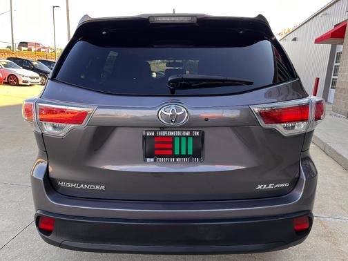 2016 Toyota Highlander XLE