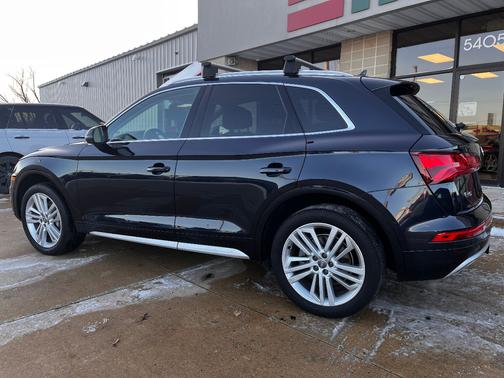 2018 Audi Q5 2.0T Prestige
