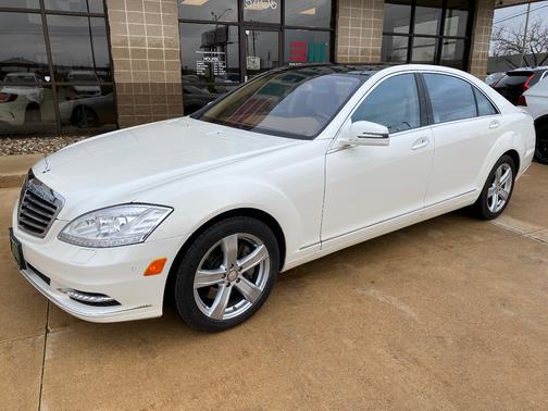 2011 Mercedes-Benz S-Class S 550 4MATIC