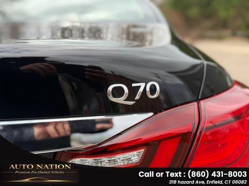 Black 2015 INFINITI Q70 3.7X