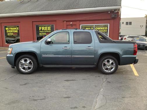 2010 Chevrolet Avalanche 1500 LTZ