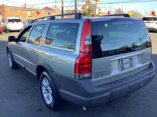 2004 Volvo XC70 2.5T