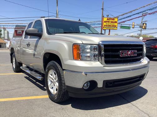 Beige 2008 GMC Sierra 1500 SLE1 Extended Cab