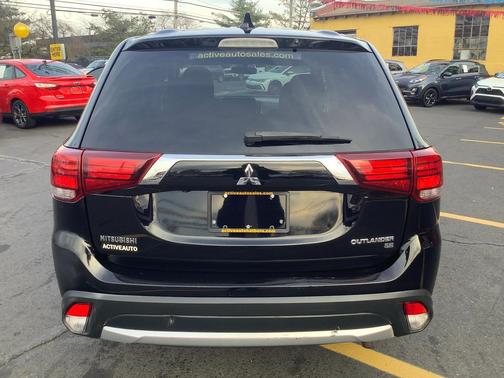 2017 Mitsubishi Outlander SE
