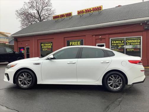 2020 Kia Optima LX