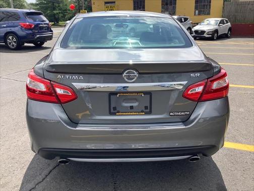 2016 Nissan Altima 2.5 SR