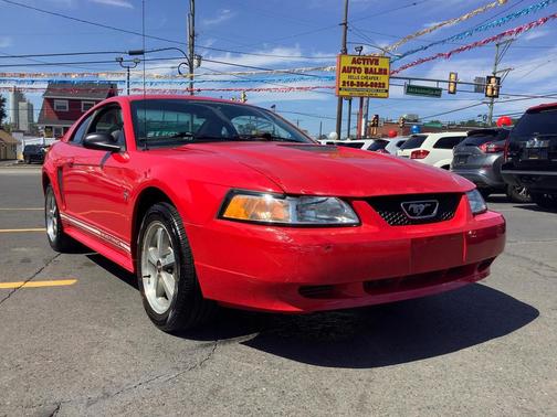 2002 Ford Mustang Base