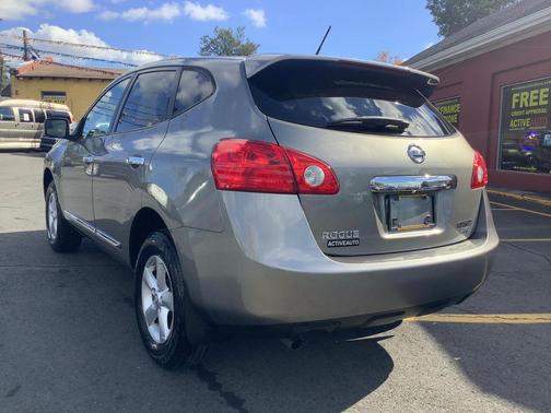 2012 Nissan Rogue S