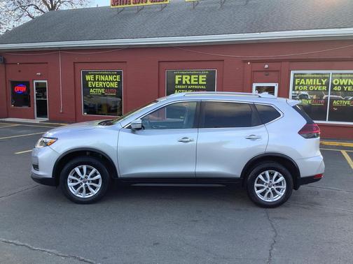 2019 Nissan Rogue SV