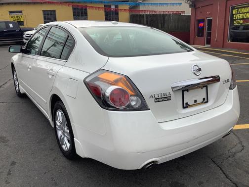 2010 Nissan Altima 2.5 SL