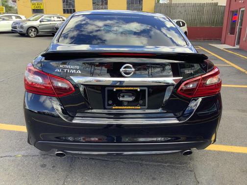 2017 Nissan Altima 2.5 SR