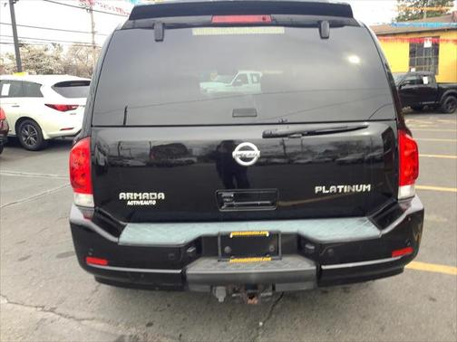 2011 Nissan Armada Platinum