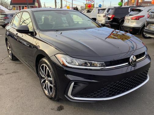 2025 Volkswagen Jetta 1.5T SE