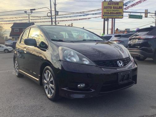 2013 Honda Fit Sport