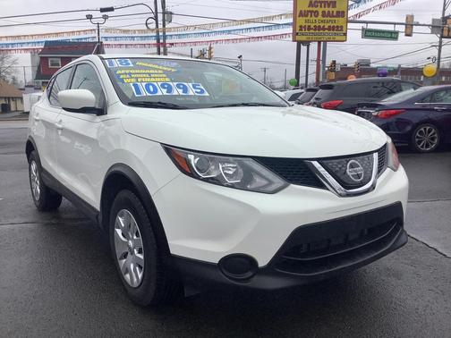 2018 Nissan Rogue Sport S