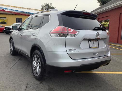 2015 Nissan Rogue SL