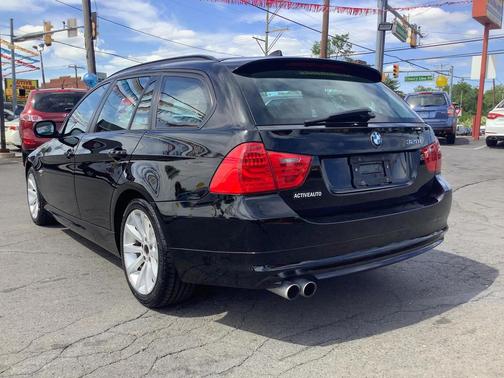 2011 BMW 328 WAGON