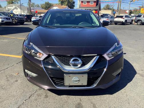 2017 Nissan Maxima SL