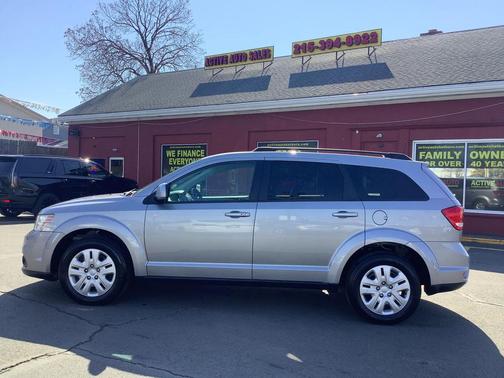 2019 Dodge Journey SE