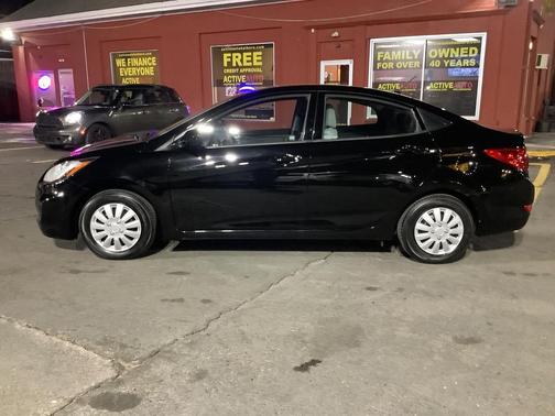 2014 Hyundai Accent GLS