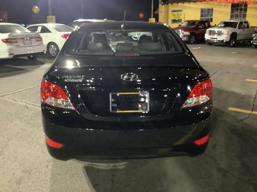 2014 Hyundai Accent GLS