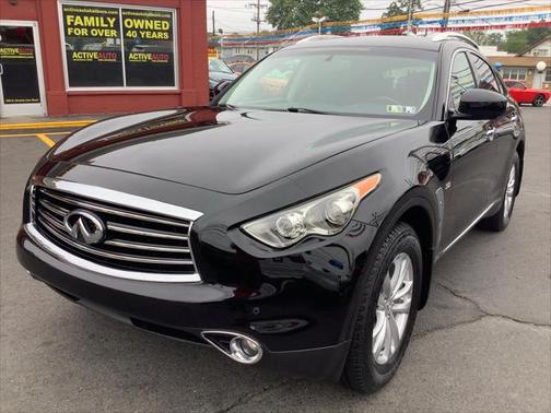 2015 INFINITI QX70 Base