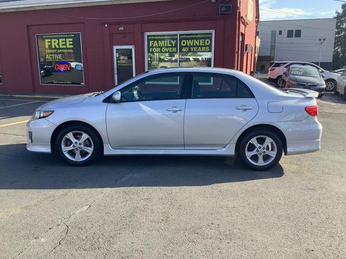Classic Silver Metallic 2012 Toyota Corolla S