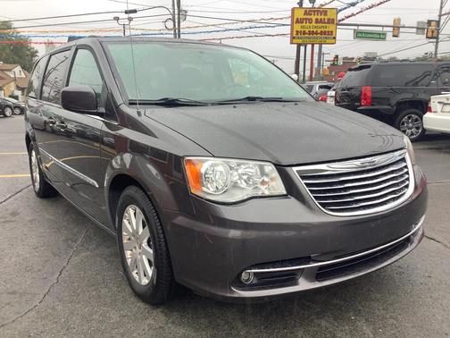 2015 Chrysler Town & Country Touring