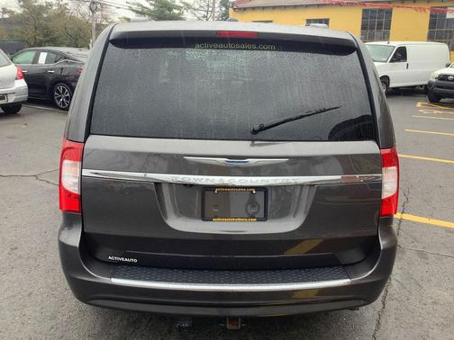 2015 Chrysler Town & Country Touring