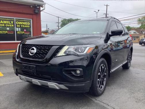 2020 Nissan Pathfinder SL