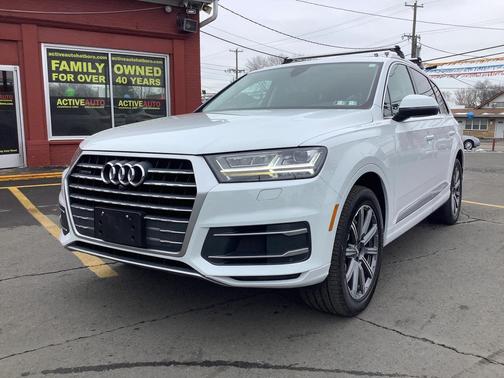 2019 Audi Q7 45 Premium Plus