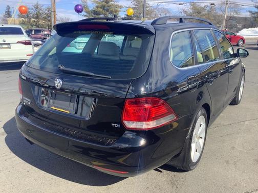 2013 Volkswagen Jetta SportWagen TDI