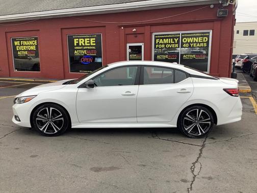 2021 Nissan Sentra SR
