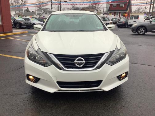 2016 Nissan Altima 2.5 SR