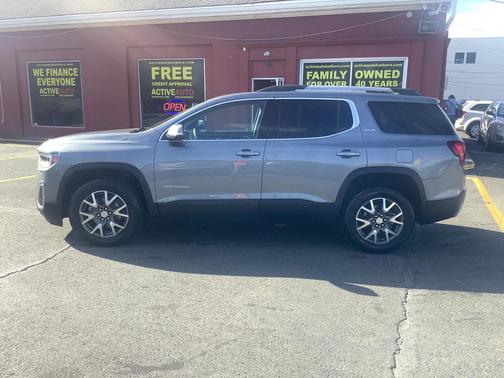 2021 GMC Acadia SLE