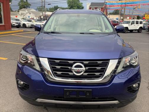 2018 Nissan Pathfinder SL
