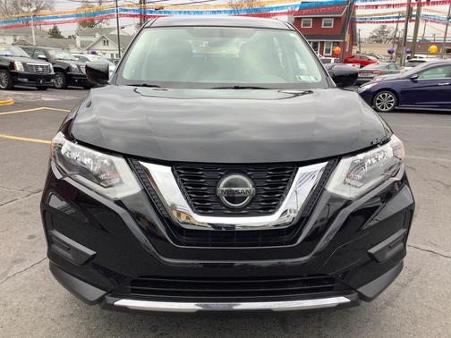 2018 Nissan Rogue S