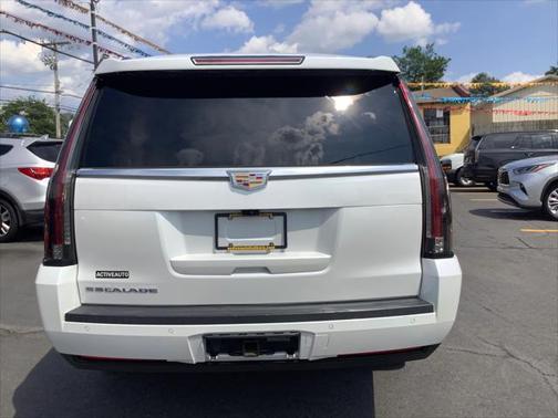 2019 Cadillac Escalade ESV Platinum