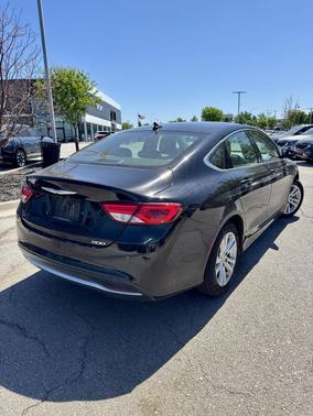 Black Clearcoat 2017 Chrysler 200 Limited