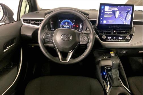 Wind Chill Pearl 2025 Toyota Corolla SE