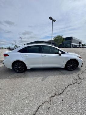 Wind Chill Pearl 2025 Toyota Corolla SE