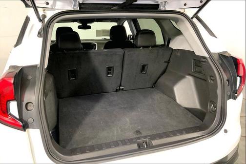 Summit White 2024 GMC Terrain SLE