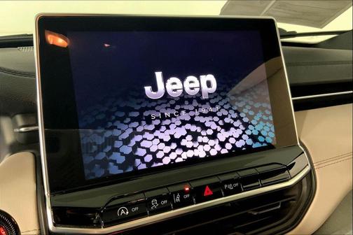 Bright White Clearcoat 2025 Jeep Compass Limited