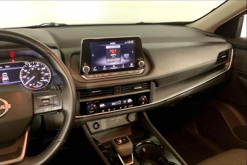 Deep Ocean Blue Pearl 2025 Nissan Rogue SV