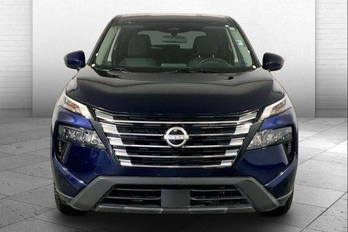 Deep Ocean Blue Pearl 2025 Nissan Rogue SV